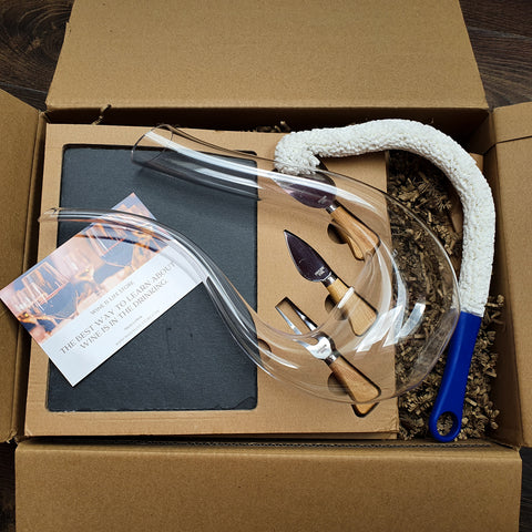 Wine Enthusiast Gift Box